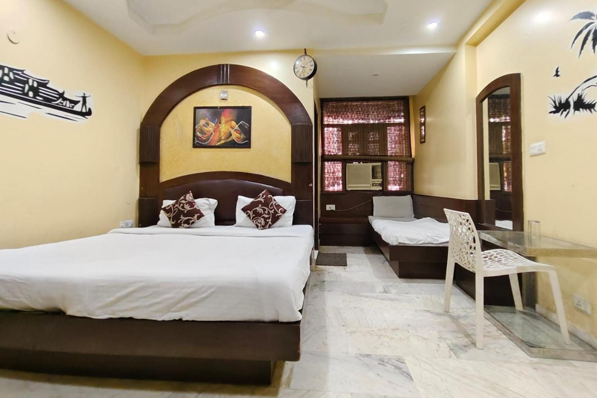Spot Inn Hostel Új-Delhi Kültér fotó