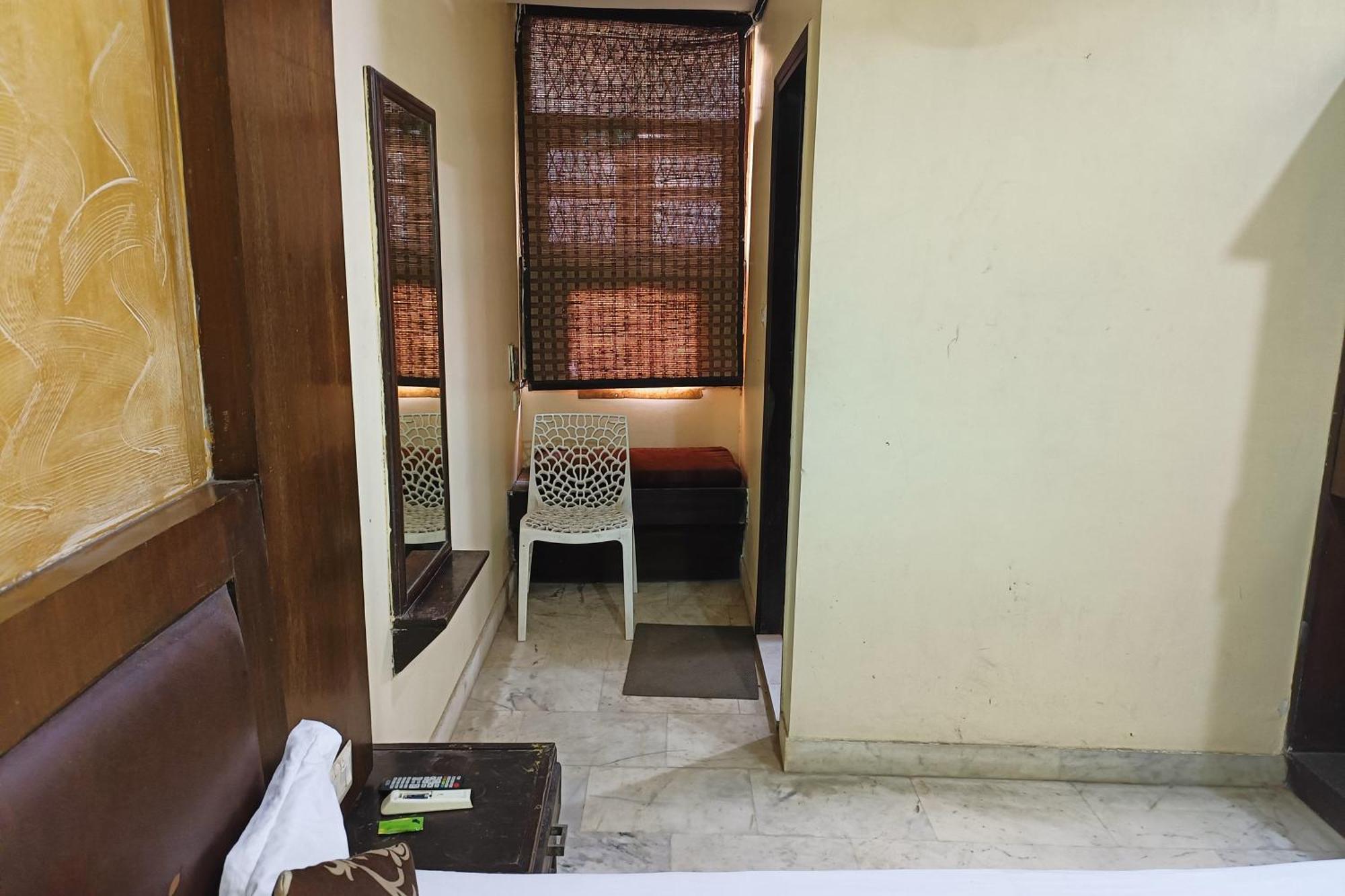 Spot Inn Hostel Új-Delhi Kültér fotó